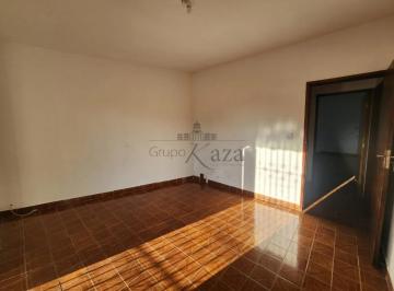 Casa de 4 quartos, São José dos Campos · Casa Sobrado - Jardim Oriente - 4 Dormitórios - 200m².
