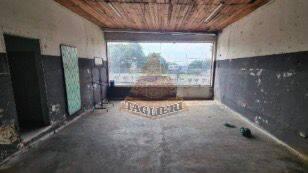 Comercial · 80m² · ALUGA-SE SALÃO COMERCIAL - RADIAL LESTE-80M