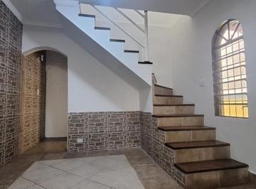 Casa · 190m² · 3 Quartos · 2 Vagas · Sobrado de 190 m², 3 quartos em Jardim Bela Vista, Guarulhos