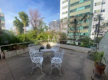 Casa · 390m² · 7 Quartos · 4 Vagas · Casa Comercial de 390m² à venda com 7 quartos, 3 banheiros, 2 cozinhas, área gourmet, terraço e 4 va