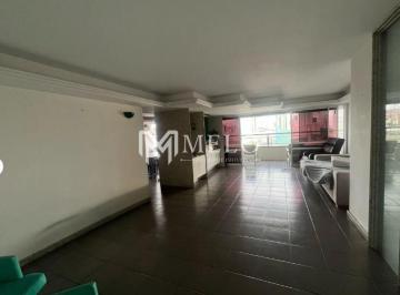 Apartamento · 240m² · 3 Quartos · 2 Vagas · CASA AMARELA - Apto com 3qts, 2wc, 2vagas, 240m²