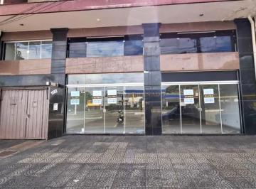 Comercial · 198m² · Comercial Sala em Maringá