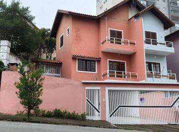 Casa de 3 quartos, São Paulo · Vendo sobrado com 3 Dormts e 3 suítes Vila São Francisco