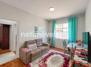 Sala · Apartamento à venda no Colégio Batista!