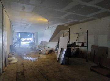 Comercial · 171m² · Nova Loja de Alto Padrão em Santana: O Ponto Comercial Perfeito para o Seu Sucesso!