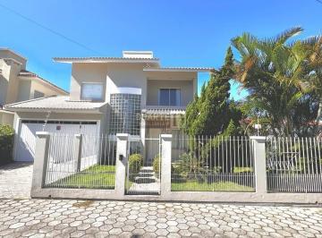 Casa · 189m² · 3 Quartos · 2 Vagas · Casa Alto Padrão em Centro, Palhoça/SC