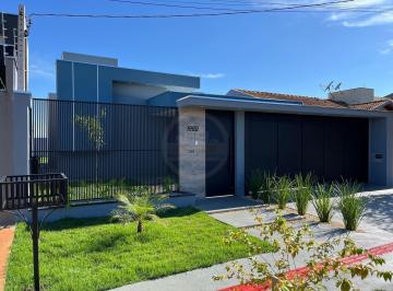 Casa · 116m² · 3 Quartos · 2 Vagas · Casa à venda no bairro Conjunto Residencial Monte Carlo - Dourados/MS