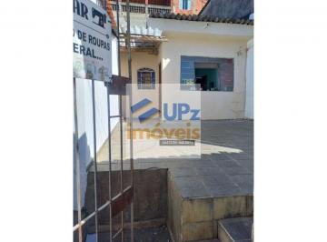Casa · 144m² · 3 Quartos · 1 Vaga · Casa com 3 dorms, quintal amplo e vaga de garagem no Santo Antônio em Osasco.