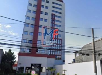 Comercial · 32m² · Excelente sala comercial na Vila Formosa, com 32 m² a.u., 2 banheiros, 1 vaga. Prox. Av. Eduardo Cot
