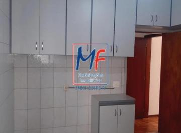Apartamento · 90m² · 2 Quartos · Excelente apto na Liberdade, com 90 m² a.u., 2 dormitórios, sala, cozinha, lavanderia, quintal, 1 va