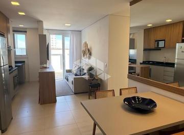 Apartamento · 115m² · 2 Quartos · 2 Vagas · Apartamento mobiliado com 02 dormitórios, (sendo 01 suíte), living integrado com