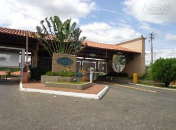068c14a81130624e0b72df6388b2ca7a2eb76e9d · Casa no Condomínio Tavano