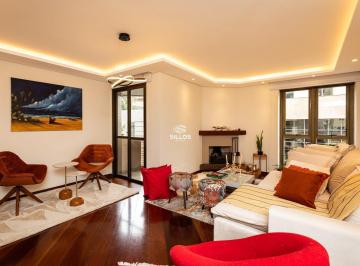 Apartamento · 149m² · 3 Quartos · 2 Vagas · Apartamento à venda com 3 quartos no Centro em Curitiba