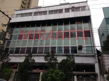 c67008d6ff89c1ed7aa94f840fbd93ef.jpg · Comercial de 2600m²