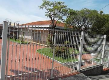 001_00000_00000_135002_2014010717420398.jpg · Comercial com 3 quartos