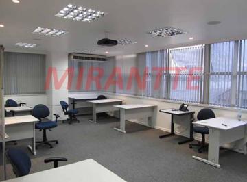 e1d421c7c7d98b7f0ebbe28bc63cd8e3.jpg · Comercial de 2080m²