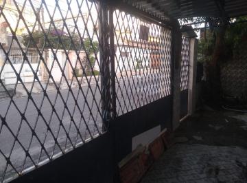 Casa de 3 quartos, Recife · Vende-se casa nascente com 176m² em rua asfaltada no bairro de Campo grande.