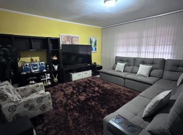 Casa · 267m² · 4 Quartos · 4 Vagas · Casa de 267 m², 4 quartos em Parque Oratório, Santo André