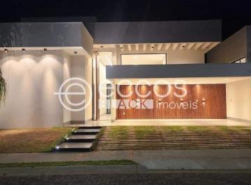 Casa · 212m² · 3 Quartos · 3 Vagas · Casa em condomínio para aluguel, 3 quartos, 3 suítes, 3 vagas, Laranjeiras - Uberlândia/MG