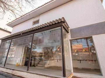 Comercial · 80m² · 4 Quartos · 4 Vagas · Loja na Alameda dos Nhambiquaras, 1566 • 80 m²