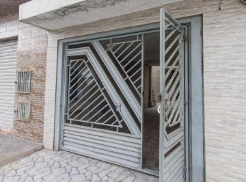 Comercial · 40m² · 3 Quartos · 1 Vaga · Casa comercial na Rua Árvore de Neve, N. 79 • 40 m²