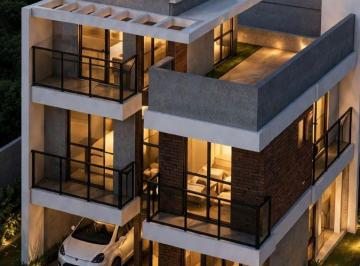 Casa de 3 quartos, Curitiba · RESIDENCIA TRIPLEX 03 SUÍTES. JARDIM SOCIAL COM ESCADA PANORÂMICA E ROOFTOP