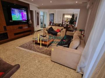 Apartamento · 132m² · 3 Quartos · 3 Vagas · Amplo Apartamento Com 132M² - 3 Dormitórios!!Estuda Permuta Maior!!