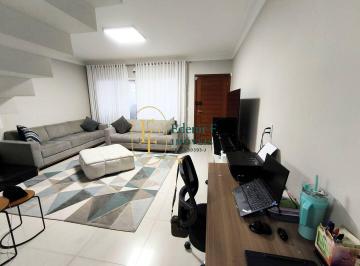 Casa · 120m² · 3 Quartos · 2 Vagas · Casa Espaçosa com Quintal e Churrasqueira – 3 Quartos (1 Suíte) - 2 Vagas