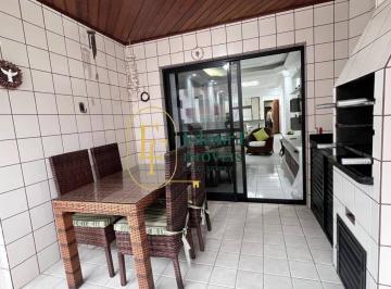 Apartamento · 131m² · 3 Quartos · 2 Vagas · Frente Mar com Conforto– Mobiliado com Sacada Gourmet/ 3 quartos