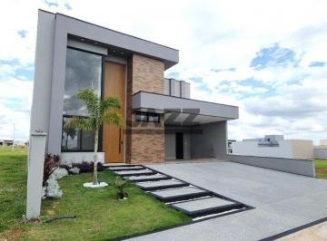Casa · 189m² · 3 Quartos · 4 Vagas · Casa de 3 suítes à Venda no Condomínio Res. Dona Maria Cândida - Sofisticação, Conforto e Qualidade 