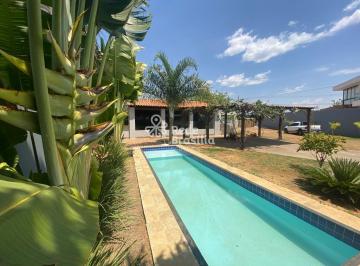 Casa · 300m² · 5 Quartos · 6 Vagas · Casa à venda no Jardim Botânico III, 2 casas independentes em um lote de 1000 metros, Brasília, DF