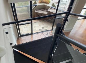 Apartamento de 2 quartos, São Paulo · Apartamento Duplex - Pinheiros - 2 Dormitórios - 134m².