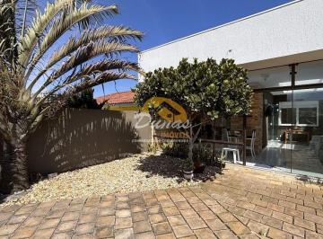 Casa · 110m² · 3 Quartos · 2 Vagas · Casa à venda no Centro - Imbé/RS