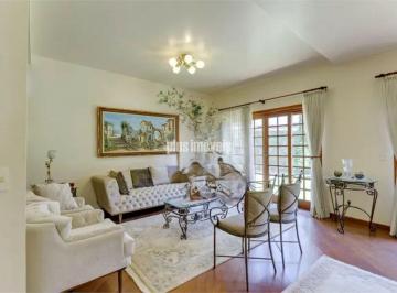 Casa · 261m² · 4 Quartos · 2 Vagas · Casa com 4 Quartos e 3 banheiros à Venda, 261 m²