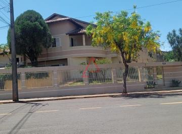 Casa · 300m² · 7 Quartos · 4 Vagas · Casa Alto Padrão com 7 quartos (2 Suítes) Locação, 300m² por R$9.900,00, Itamarati, Londrina-PR