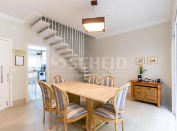 Casa · 155m² · 3 Quartos · 1 Vaga · Casa á Venda no Ipiranga com 155m², 3 quartos sendo 1 suíte, 1 vaga.