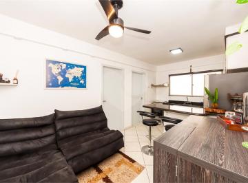 Apartamento de 1 quarto, Curitiba · Apartamento Portão 1 Dormitório Face Oeste Área Útil: 33 m² Andar Alto