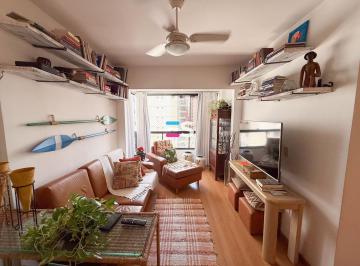 Apartamento · 70m² · 2 Quartos · 1 Vaga · Apartamento à venda no bairro Centro - Guarapari/ES
