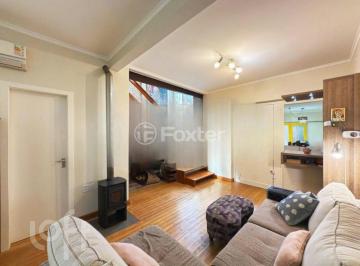 cc9c8b59 · Casa, 4 dormitórios, 217 m², em Rio Branco