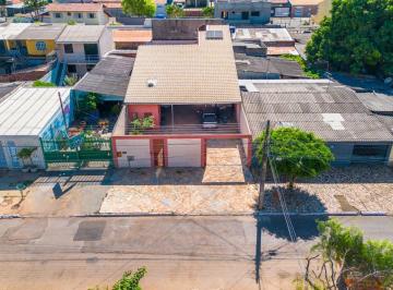 Casa de 5 quartos, Taguatinga · QND 32 | 5 QUARTOS SENDO 3 SUÍTES | CHURRASQUEIRA | LAVABO | TAGUATINGA