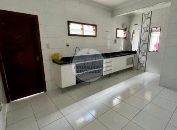 Casa pra venda no bairro Santa Monica · Casa de 300 m² com 3 quartos à venda em Santa Mônica