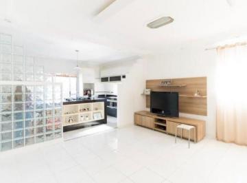 Casa · 200m² · 2 Quartos · 1 Vaga · Sobrado de 200 m², 2 quartos em Vila Araguaia, São Paulo