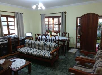 Casa · 500m² · 4 Quartos · 6 Vagas · Apartamento à venda em Vila Nova Bonsucesso com 500 m², 4 quartos, 6 vagas