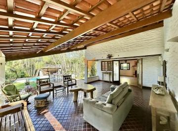 201751987266980.jpg · Casa para venda e locação, Condomínio Jardim Algarve, Cotia, SP - 3 Quartos, 1 Suíte, 4 Banheiros, 8