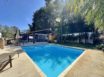 img_34931760034595177.jpg · Casa à venda, Condomínio Palos Verdes, Granja Viana  4 Suítes, 5 Banheiros, 3 Vagas, 362m²