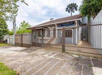 Casa de 5 quartos, Curitiba · Casa com 5 quartos  sendo 1 suíte à venda no Bom Retiro, Curitiba