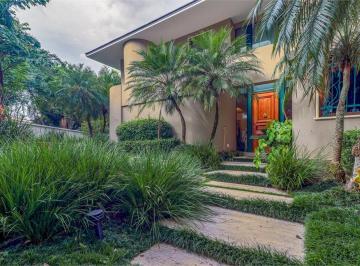 Casa de 4 quartos, São Paulo · CASA PARA VENDA E LOCAÇÃO NO ALTO DE PINHEIROS