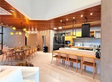Casa · 620m² · 5 Quartos · 4 Vagas · Casa com 5 quartos à venda em Riviera - SP
