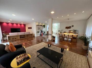 Casa · 400m² · 4 Quartos · 4 Vagas · Linda Casa em Condomínio com Clube - Conforto, Lazer e Natureza!
