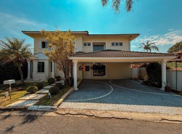 Casa · 381m² · 4 Quartos · 3 Vagas · Casa em Condomínio Fechado na Granja Viana - Localização Privilegiada!